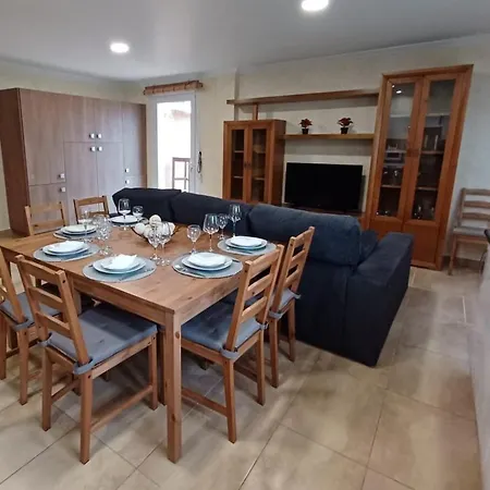 Vivienda Dos Domingos En A Costa Da Morte * Laxe