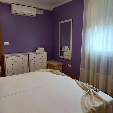 Vivienda Dos Domingos En A Costa Da Morte Laxe