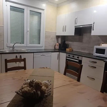 Vivienda Dos Domingos En A Costa Da Morte * Laxe