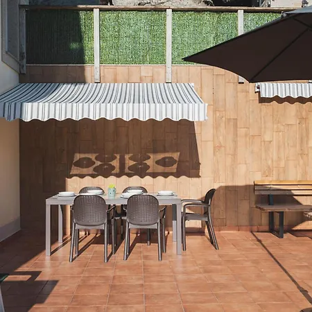Vivienda Dos Domingos En A Costa Da Morte