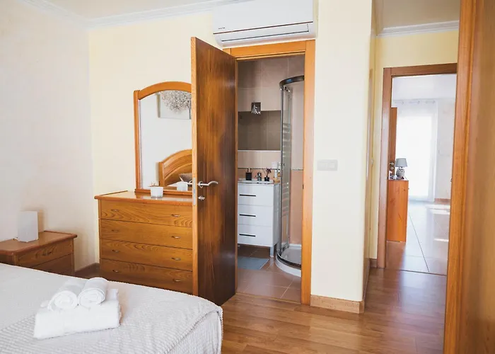 Vivienda Dos Domingos En A Costa Da Morte Tatil Evi Laxe