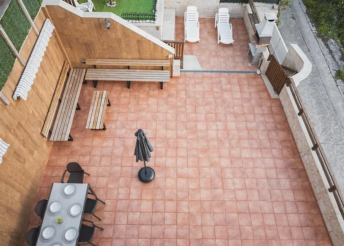 Vivienda Dos Domingos En A Costa Da Morte Tatil Evi *